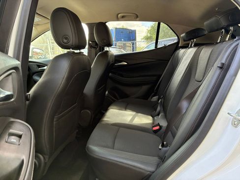 Used 2025 Buick Encore GX Preferred FWD image 24