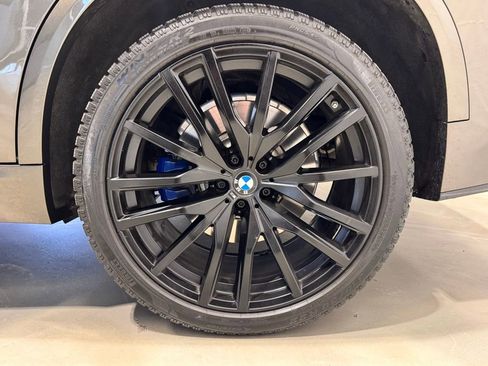 Used 2023 BMW X5 M50i w/ Executive Package image 12