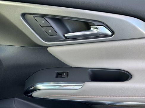 New 2026 Chevrolet Traverse LT FWD image 18