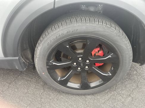 Used 2023 Ford Explorer ST w/ Equipment Group 401A image 8