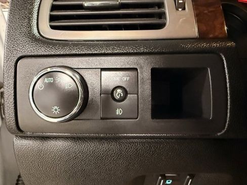 Used 2010 GMC Sierra 1500 Denali image 16