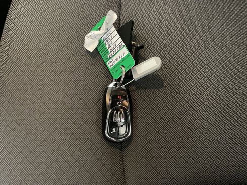 Used 2024 Buick Encore GX Preferred w/ Comfort Package image 27