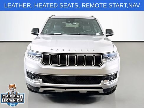 Used 2023 Jeep Wagoneer Series II AWD/4WD image 2
