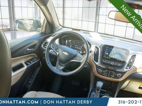 Used 2023 Chevrolet Equinox Premier AWD/4WD image 24