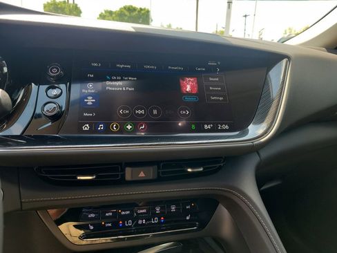 Used 2023 Buick Envision Preferred AWD/4WD image 27