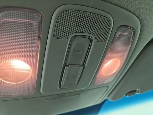 Used 2018 Kia Soul ! image 25