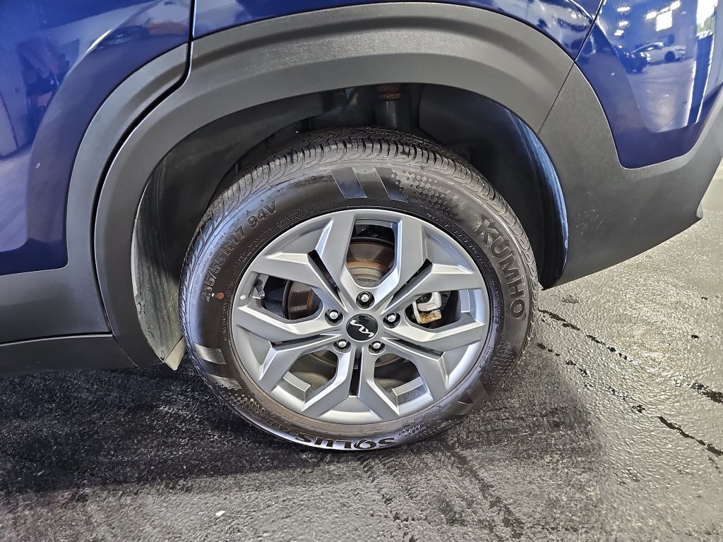 Certified 2026 Kia Seltos LX AWD/4WD image 32