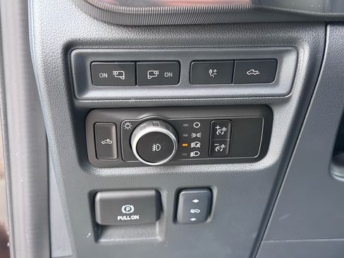 Used 2024 Ford F150 Raptor AWD/4WD image 39