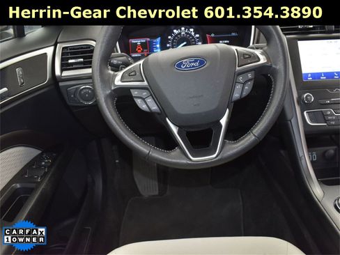 Used 2019 Ford Fusion SE w/ Equipment Group 151A image 30