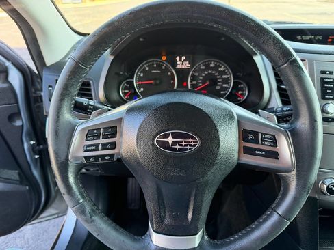 Used 2014 Subaru Outback 2.5i Premium image 15