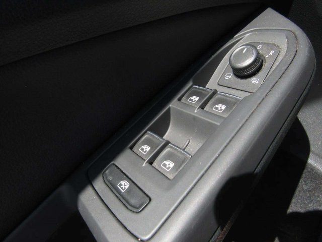 Used 2024 Volkswagen GTI SE FWD image 21