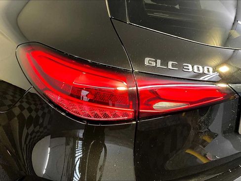 New 2026 Mercedes-Benz GLC 300 4MATIC image 5