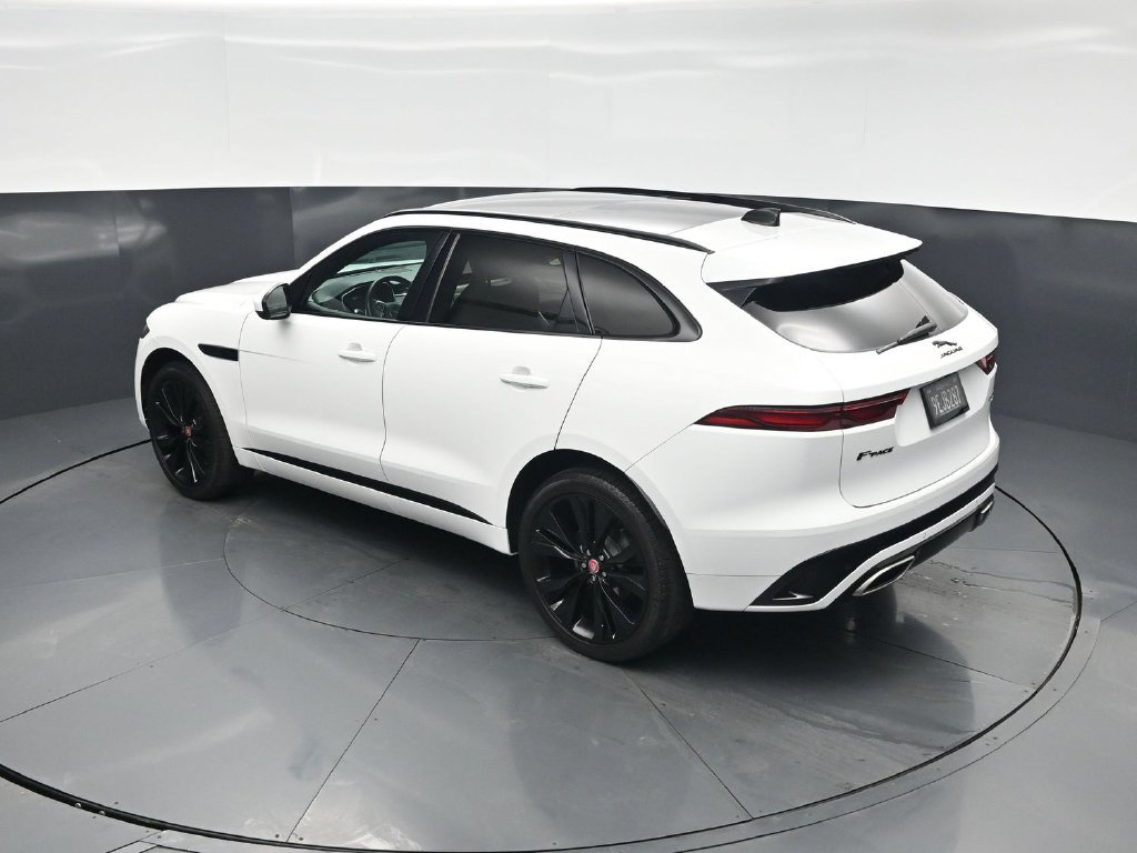 Used 2023 Jaguar F-PACE R-Dynamic S AWD/4WD image 38
