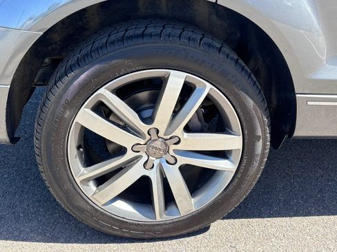 Used 2014 Audi Q7 TDI Premium Plus w/ Premium Plus Package AWD/4WD image 12