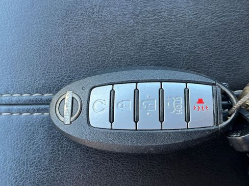 Used 2025 Nissan Altima 2.5 SV image 25