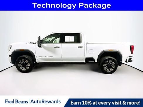 Used 2026 GMC Sierra 3500 Denali w/ Denali Reserve Package AWD/4WD image 5