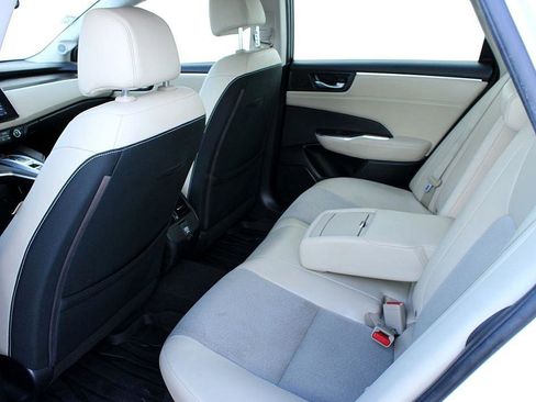 Used 2018 Honda Clarity Plug-In Hybrid image 15