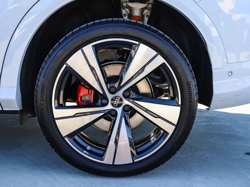 New 2025 Audi SQ5 Premium Plus image 13