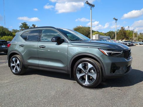 New 2026 Volvo XC40 B5 Plus w/ Protection Package Premier image 2