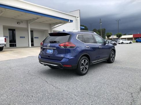 Used 2018 Nissan Rogue SL FWD image 8