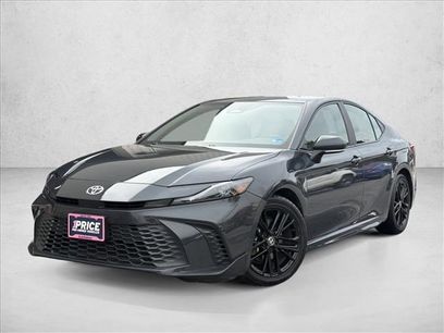 Used 2025 Toyota Camry SE