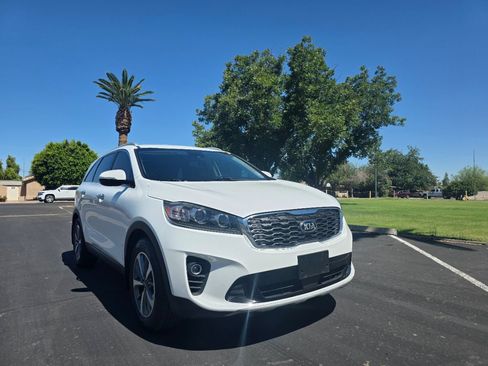 Used 2019 Kia Sorento EX FWD image 1
