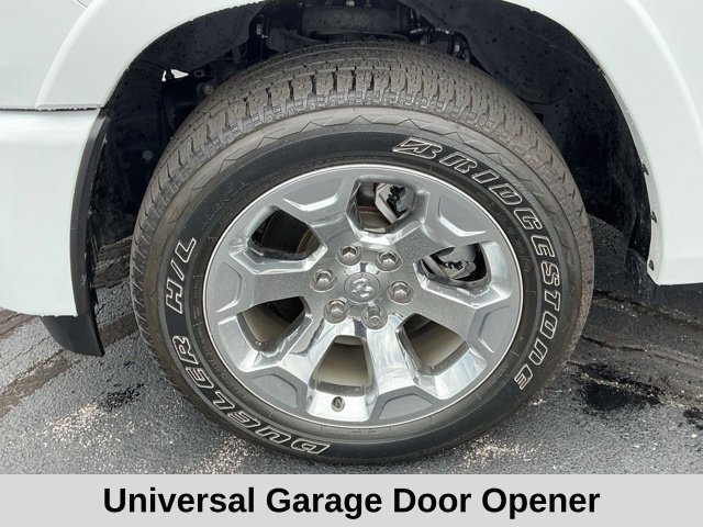 Used 2025 RAM 1500 Big Horn AWD/4WD image 12