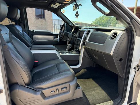 Used 2014 Ford F150 Raptor w/ Equipment Group 801A Luxury AWD/4WD image 9