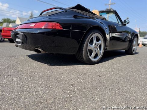 Used 1998 Porsche 911 Carrera RWD image 11
