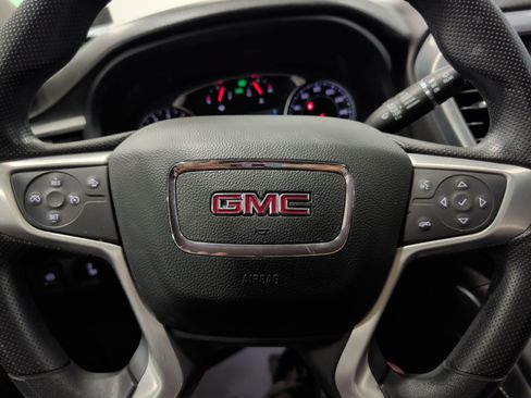 Used 2023 GMC Acadia SLE w/ Driver Convenience Package AWD/4WD image 10