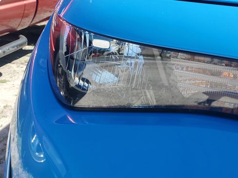 Used 2024 Kia Soul S FWD image 2