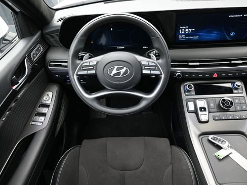 Used 2025 Hyundai Palisade Calligraphy image 26