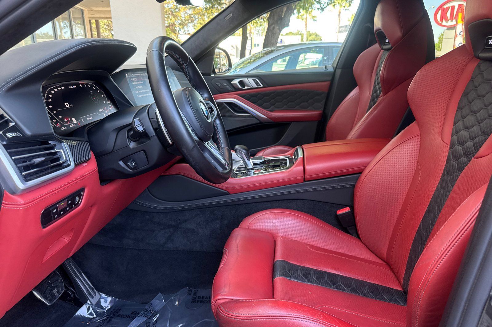 Used 2021 BMW X6 M w/ Competition Package AWD/4WD image 10
