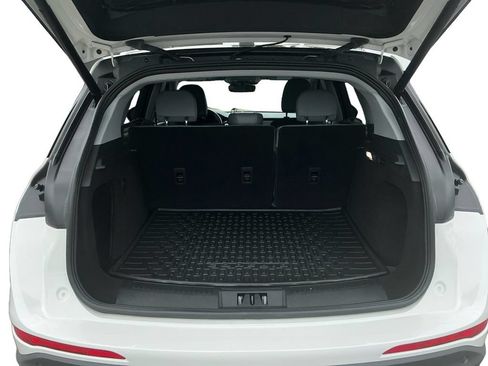 Used 2022 Lincoln Corsair Reserve w/ Elements Package FWD image 24