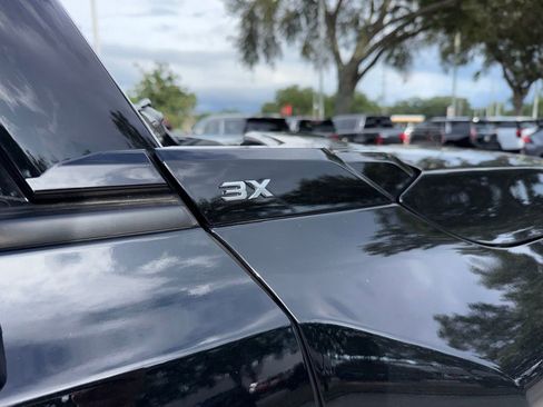 Used 2025 GMC Hummer EV 3X AWD/4WD image 18