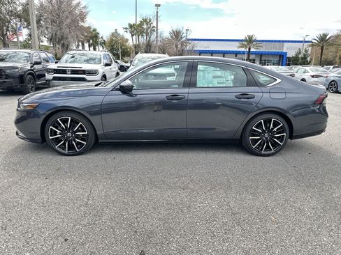 Used 2026 Honda Accord Touring image 3