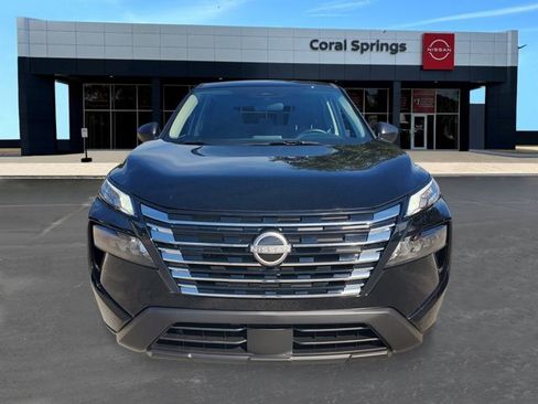 New 2026 Nissan Rogue S image 8