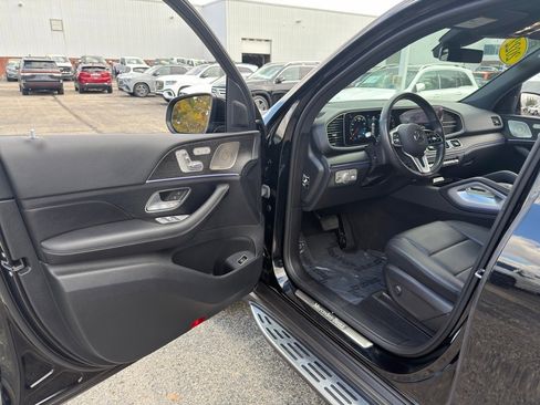 Used 2022 Mercedes-Benz GLE 350 4MATIC w/ Premium Package image 10