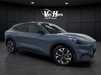 Used 2024 Ford Mustang Mach-E Select w/ Comfort Package Lite video 1