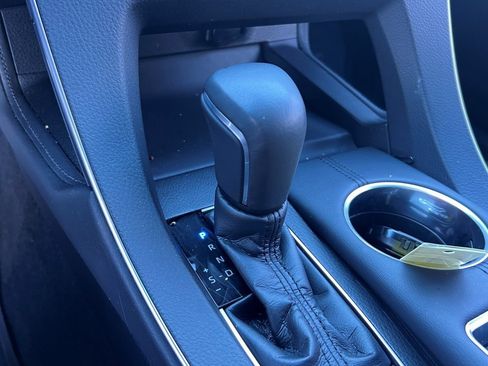 Used 2019 Toyota Avalon XSE image 20