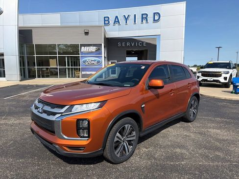 Used 2020 Mitsubishi Outlander Sport ES FWD image 1