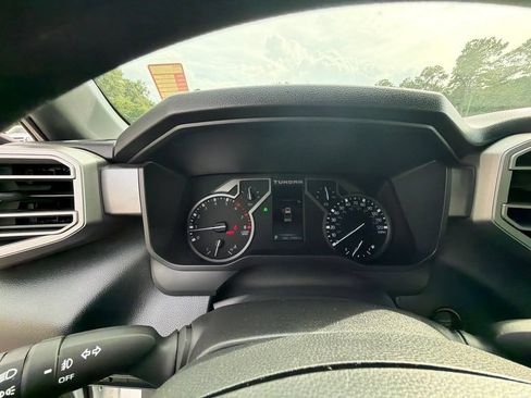 Used 2025 Toyota Tundra SR5 w/ SR5 Convenience Package AWD/4WD image 11