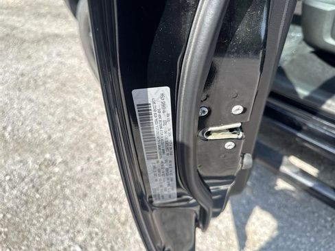 Used 2019 RAM 1500 Classic Warlock w/ Luxury Group image 20