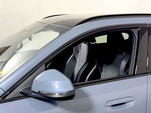 Used 2026 BMW X2 xDrive28i w/ M Sport Package AWD/4WD image 28