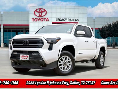 Used 2025 Toyota Tacoma SR5