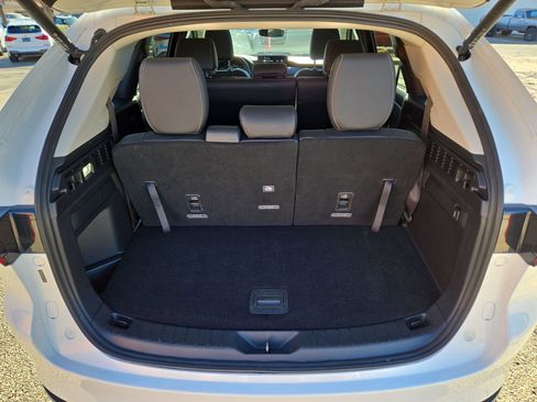 Used 2024 MAZDA CX-90 3.3 Turbo w/ Preferred Package image 12