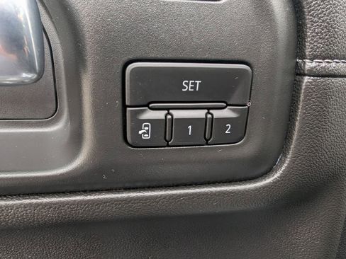 Used 2021 Chevrolet Silverado 2500 High Country w/ Z71 Off-Road Package image 17