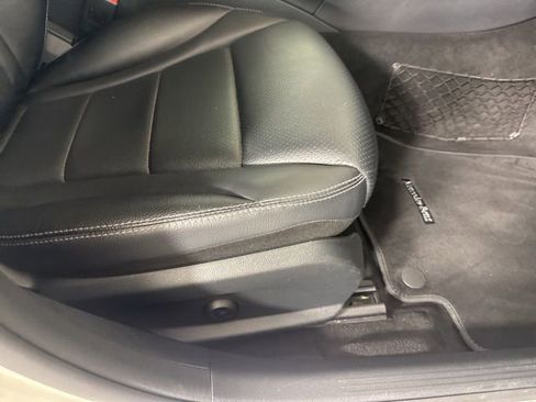 Used 2017 Mercedes-Benz C 300 4MATIC Sedan image 18