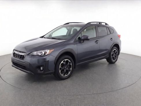 Used 2021 Subaru Crosstrek 2.0i Premium w/ Moonroof Package AWD/4WD image 3