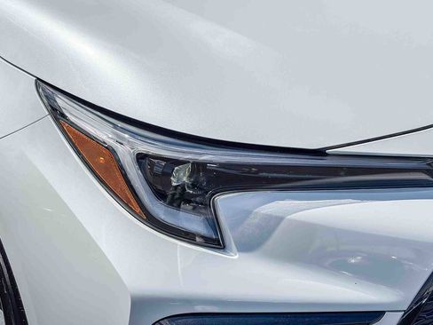 Used 2026 Toyota Corolla SE FWD image 7